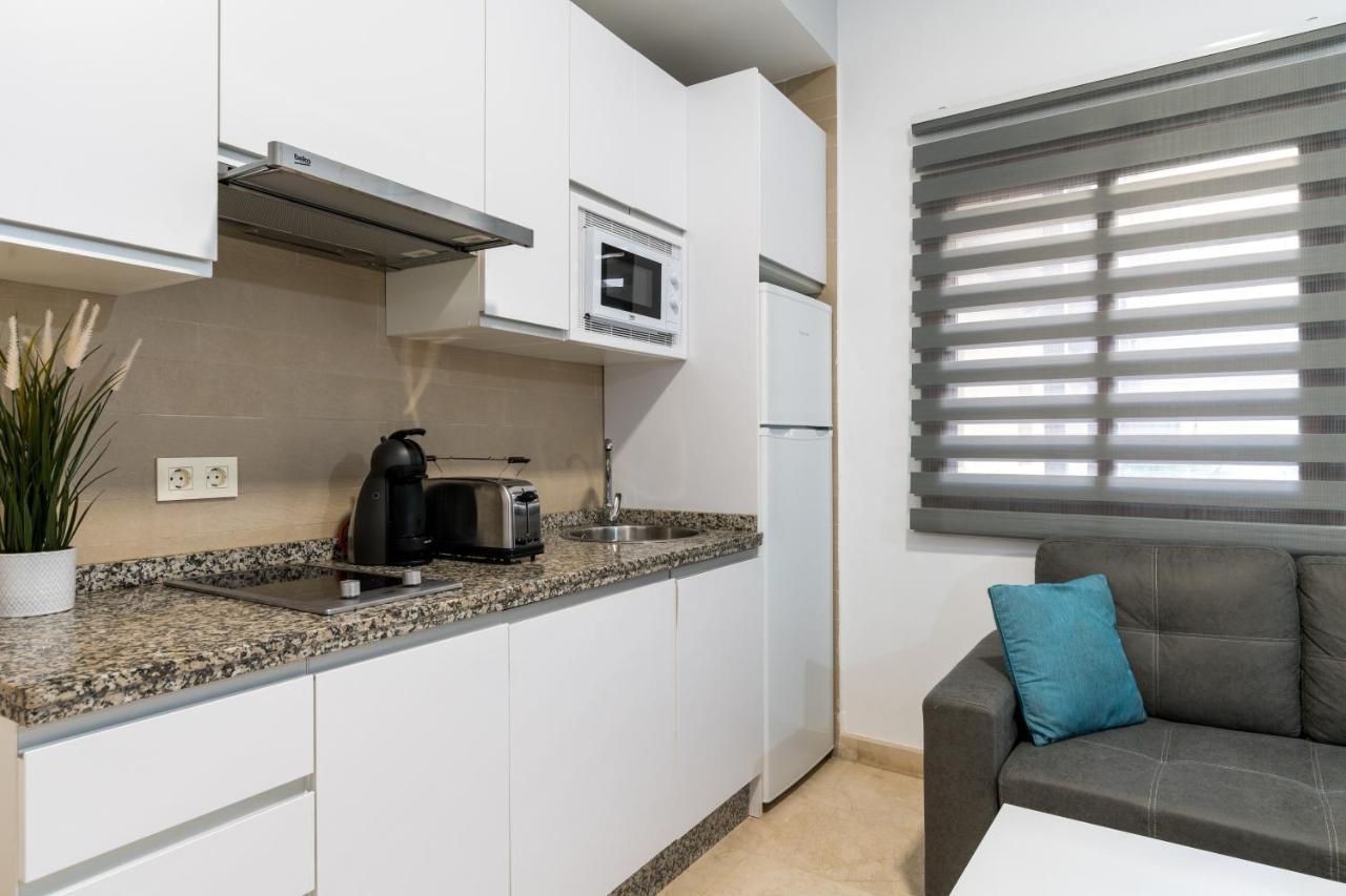 Lumbreras Host Apartment Seville Ngoại thất bức ảnh